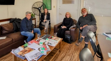 De Gennaro visita Montevideo y se reúne con la intendenta y funcionarios locales