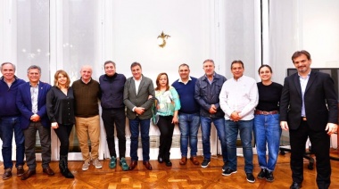 “Desde el Frente Renovador marchamos el 25 con mensaje de unidad”, recalcó Litza
