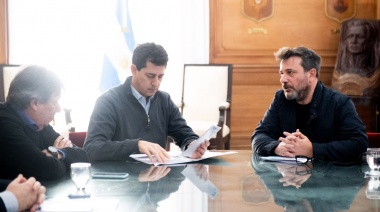 Doval le presentó el proyecto de “paritaria nacional municipal” a “wado” de Pedro