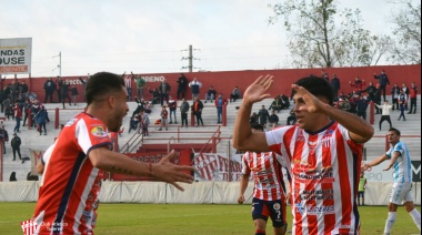 Talleres busca continuar su “escalada” ante Colegiales
