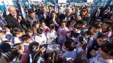 Cascallares y Fabiani participaron del acto por el 150° aniversario de la Escuela N°3 de Burzaco