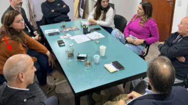 Tiene 16 denuncias por abuso pero asesora a la oposición de Brown
