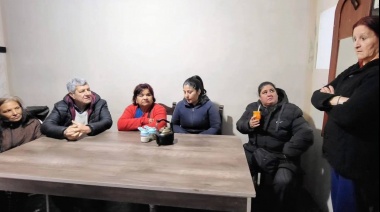 De Gennaro recorrió el barrio La Fe y dialogó con vecinos