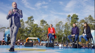 Insaurralde y Otermín cerraron la campaña de Lomas con un multitudinario encuentro