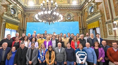 Álvarez se reunió con Kicillof: “Desde diciembre vamos a construir la ciudad que nos merecemos”