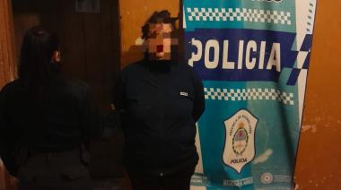 Maltrataba a sus hijos, le robó y amenazó a su hermana y le pegó a policías