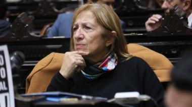 Martínez remarcó que “hay tolerancia cero” ante el discurso negacionista de Milei