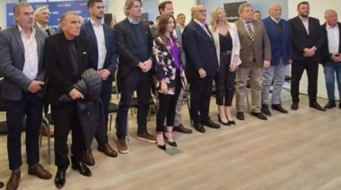 Jornada por la “Unidad Nacional para el Desarrollo Argentino”
