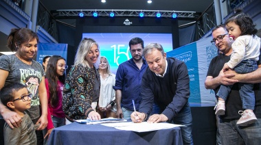 Cascallares y Fabiani acompañaron a 124 familias que firmaron su escritura