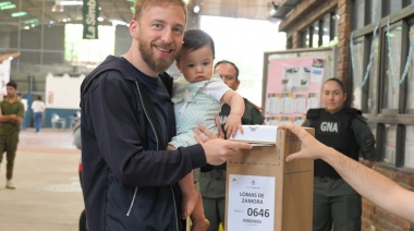 Otermín votó en Banfield: “Vivamos esta jornada histórica en paz”