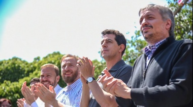 Fuerte respaldo del kirchnerismo en al acto de asunción de Julián Álvarez
