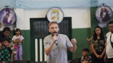 “Vamos por un 2024 de reconstrucción”, subrayó Otermín en un encuentro con militantes