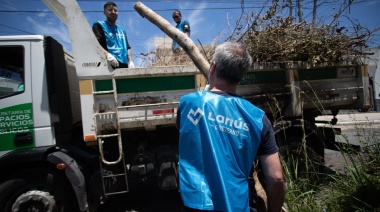 Con Julián Álvarez, se realizó la jornada de limpieza "Lanús Gobierno Presente"