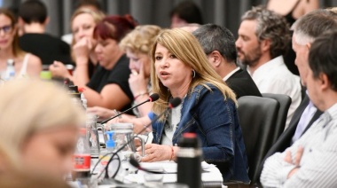 “Para los empresarios millonarios todo. Para el pueblo, nada”, criticó Litza