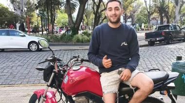 Joven atropellado pelea por su vida mientras su familia busca testigos