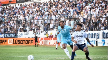 Con polémica e inteligencia, Quilmes se quedó con el clásico ante Temperley