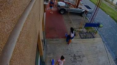 Violento asalto a una familia en Lanús Este: casi le rompen el brazo a un nene de 2 años