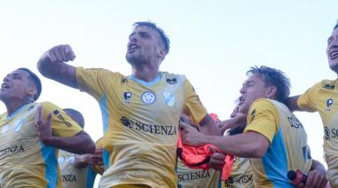 Temperley sacó su "Chapa Copera" ante Sarmiento