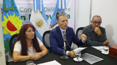 Gray abrió el periodo de sesiones con fuertes criticas a Milei por la "paralización de la obra pública"