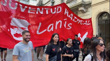 Bursese advirtió que hay “algunos revisionismos que son muy peligrosos porque son inexactos”