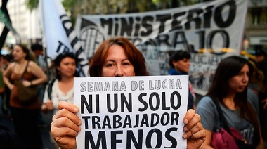 El presidente confirmó que esta semana se cesantearán a 70 mil estatales contratados