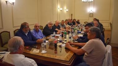 Sin definiciones concretas, la CGT habla de “una gran marcha o un paro”