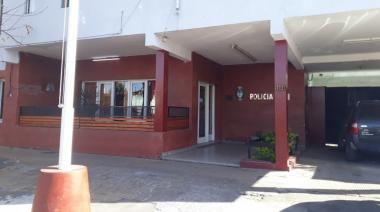 Se fugó un preso de una comisaría de Lanús y detuvieron a dos policías