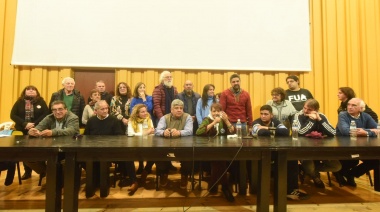 Avanza la idea de las centrales obreras de movilizar cuando se trate la Ley Bases