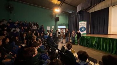 Realizan una jornada de concientización ambiental en una escuela de Adrogué