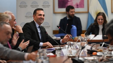 El secretario de Trabajo tiende puentes con la CGT para sumarla al Pacto de Mayo