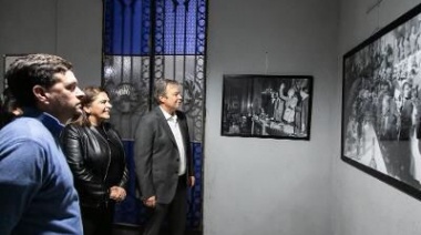 Una muestra fotográfica para recordar a Evita a 72 años de su partida
