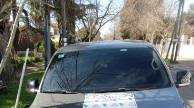 Detienen en Burzaco a un delincuente con un inhibidor de vehículos y equipamiento policial