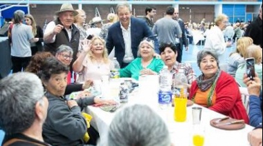 Brown celebró el “Día del Jubilado” en una jornada con más de 2 mil adultos mayores