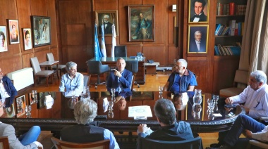 Encuentro con referentes de la comunidad universitaria