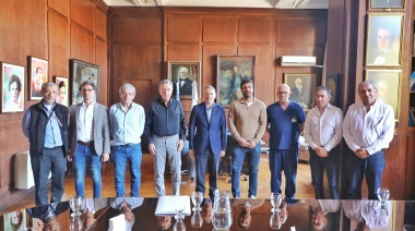 Encuentro con referentes de la comunidad universitaria