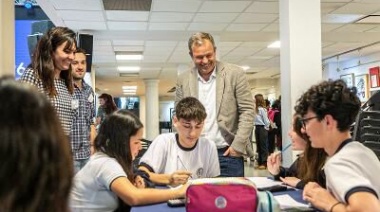 Cerca de 200 estudiantes participan de las olimpiadas de matemática del distrito