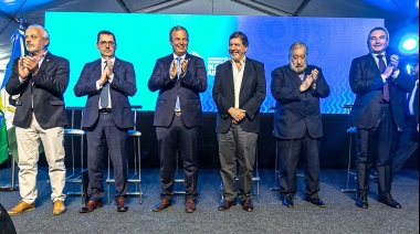 El Municipio celebró sus 151 años con la apertura de la 8º Feria Internacional del Libro