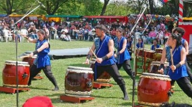 Miles de vecinos participaron de una nueva edición del “Burzaco Matsuri”