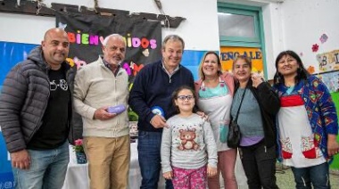 Cascallares celebró el aniversario con la entrega de lentes a alumnos de cuatro escuelas