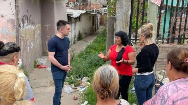 Nacho Moroni recorrió Villa Jardín y escuchó las demandas de los vecinos