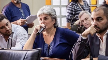 "Los ciudadanos que aportamos nuestros impuestos tenemos que saber en qué se gasta ese dinero”, afirmó Recalde