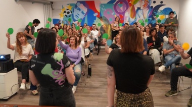 Lanzan un taller para concientizar sobre el grooming mediante el buen uso de redes