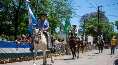 Una multitud disfrutó del desfile tradicionalista