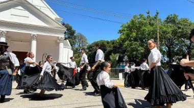 Una multitud disfrutó del desfile tradicionalista
