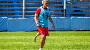 Se fue Vivaldo, Brown se quedó sin técnico