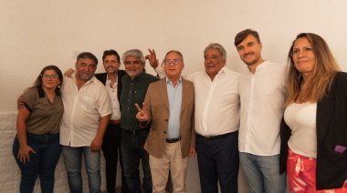 “Hagan lio”: el homenaje  del SEOCA al Papa Francisco al abrir una biblioteca y café literario