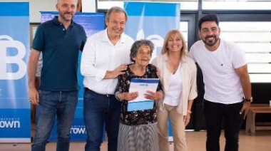 Cascallares acompañó a decenas de familias que realizarán mejoras en su vivienda