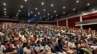Una multitud participó de la charla sobre juego problemático organizada por la Defensoría y Lotería