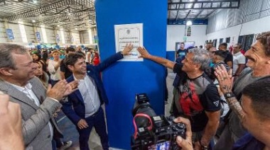 Kicillof y Cascallares bautizaron "Campeones del Mundo" al polideportivo de Don Orione