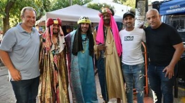 Una multitud recibió a los Reyes Magos, que continúan de recorrida hasta el lunes
